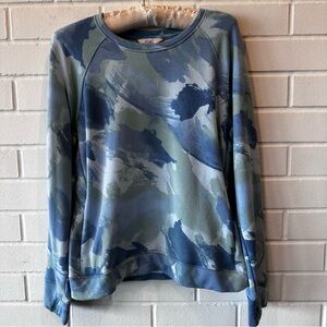 Athleta Girl blue/green sweatshirt with pockets